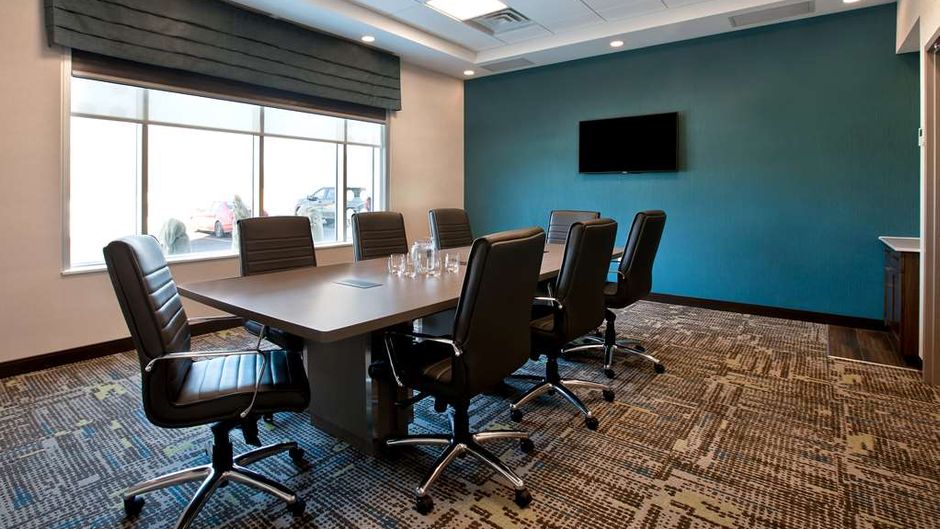 Hampton Inn & Suites Ottawa West Meeting