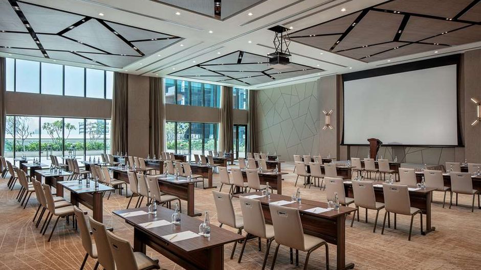 DoubleTree M Square Hotel & Residences Meeting