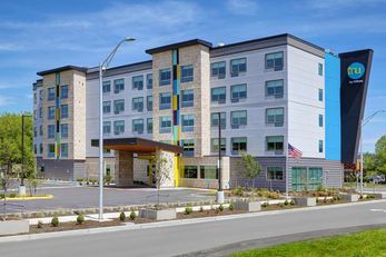 Tru by Hilton Tukwila Seattle Airport