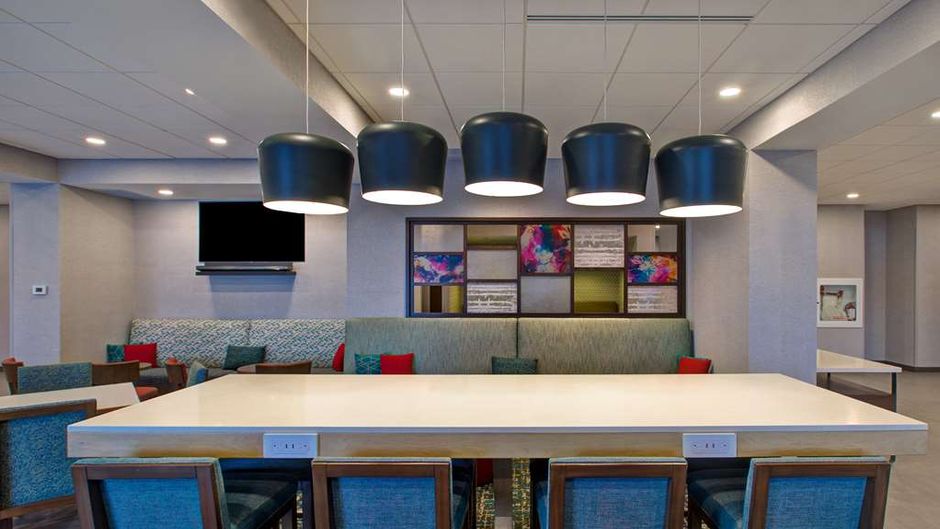 Hampton Inn Brockville Lobby