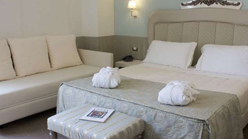 Oriente Bari Hotel Room