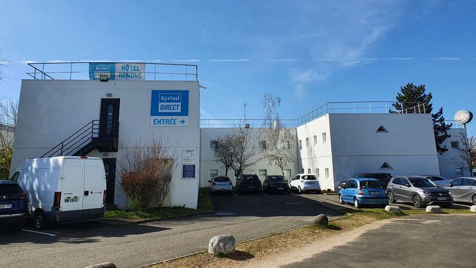 Kyriad D'Olivet Exterior