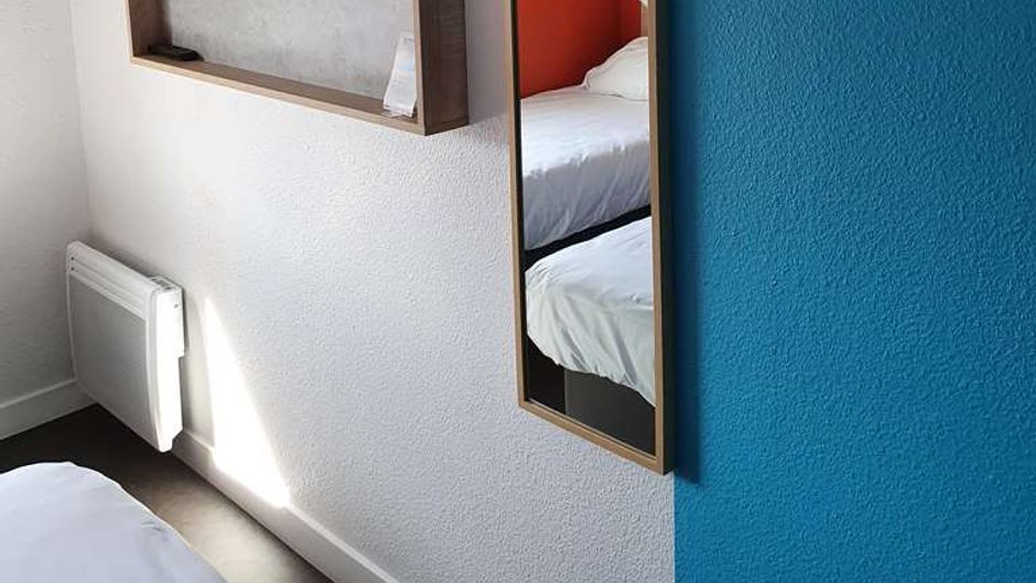 Kyriad D'Olivet Room