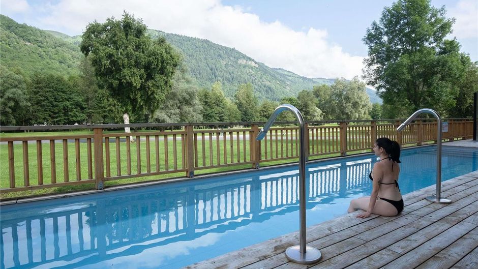 Mercure Loudenvielle Pyrenees Peyragudes Pool