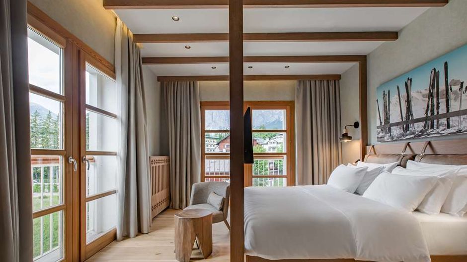 Grand Hotel Savoia-A Radisson Collection Room