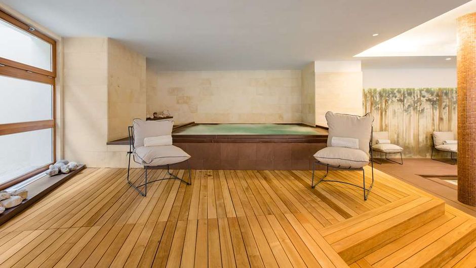 Grand Hotel Savoia-A Radisson Collection Health
