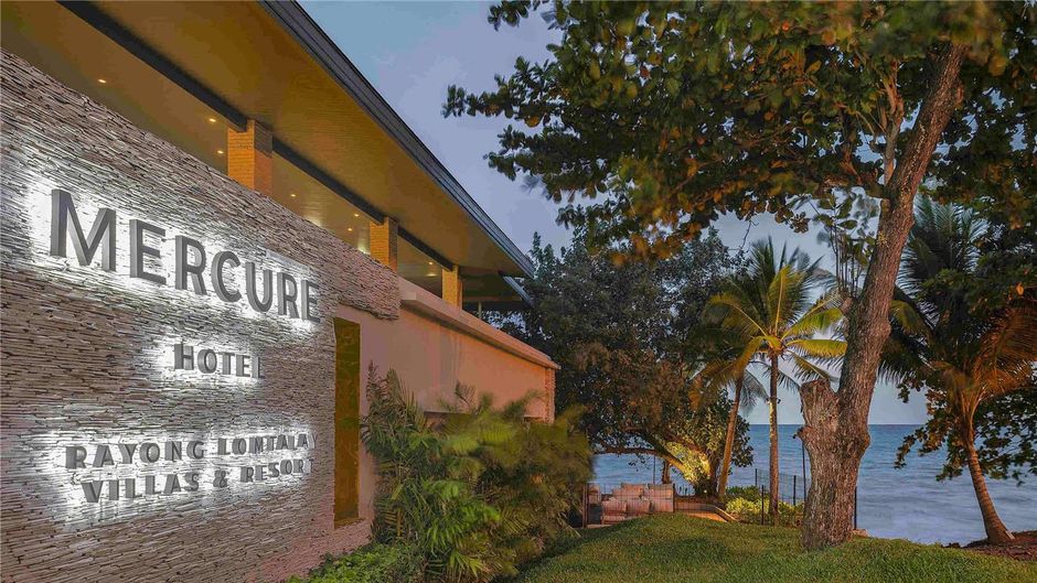 Mercure Rayong Lomtalay Villas & Resort Exterior