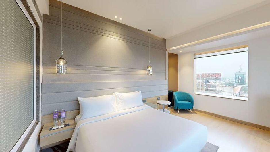 Radisson Blu Towers Kaushambi Delhi NCR Room