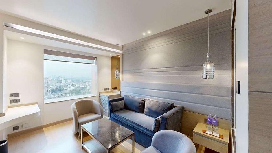 Radisson Blu Towers Kaushambi Delhi NCR Suite