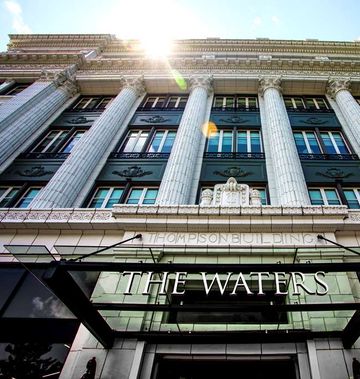 The Waters-Tapestry Collection by Hilton