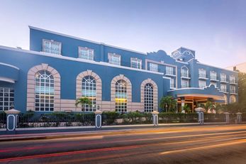 Villa Mercedes, Curio Collection-Hilton