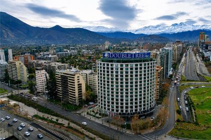 DoubleTree by Hilton Santiago Kennedy
