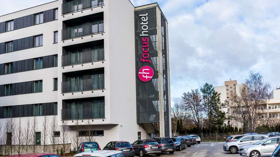 Hotel Focus Poznan Exterior