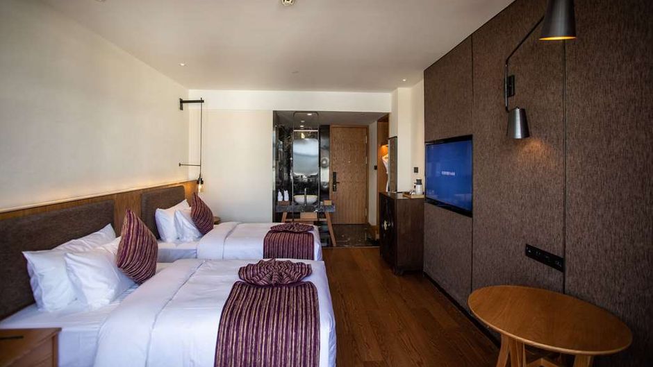 Ramada by Wyndham Diqing Room
