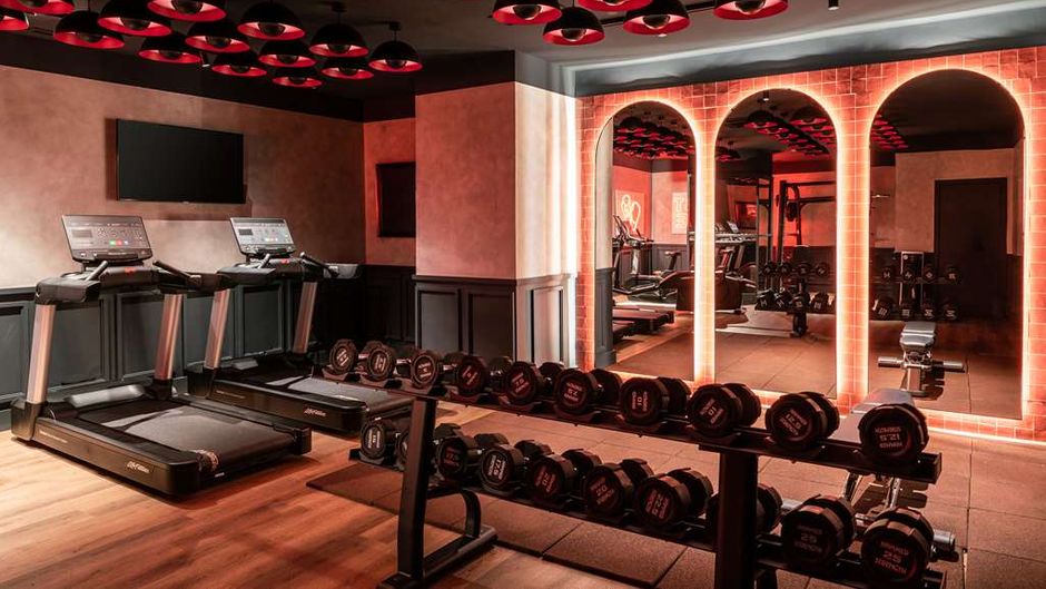 Radisson Red Madrid Health