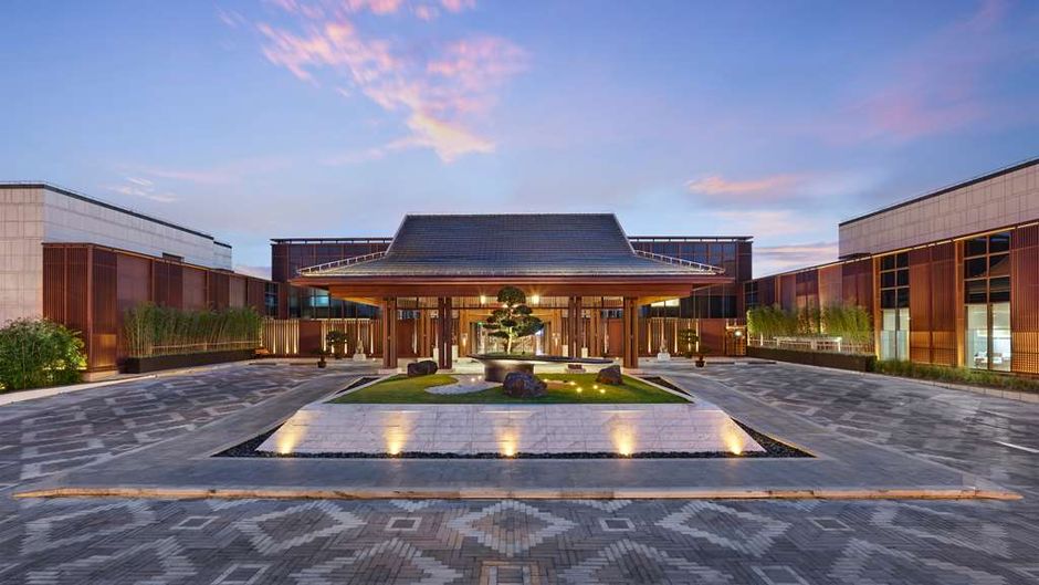 Hilton Shanghai Songjiang Guangfulin Exterior