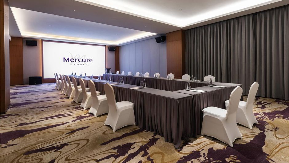 Mercure Shenzhen Pinghu Meeting