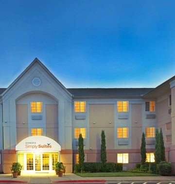 Sonesta Simply Suites Dallas Galleria