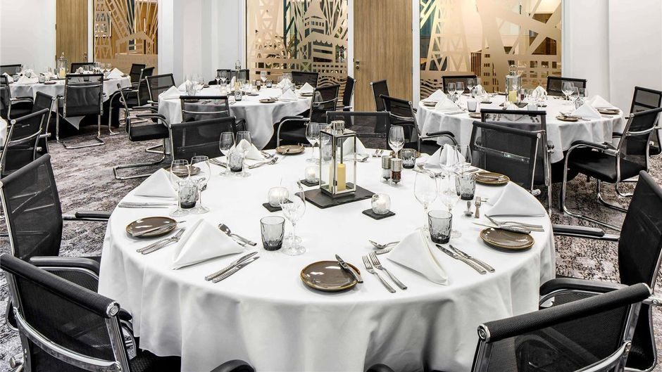 Mercure Newport Meeting