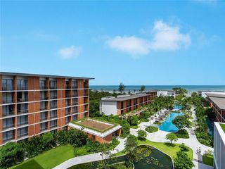 Pullman Khao Lak Resort Hotel