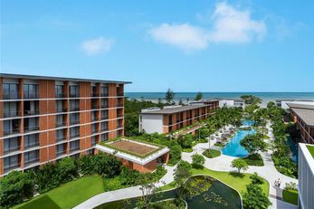 Pullman Khao Lak Resort Hotel