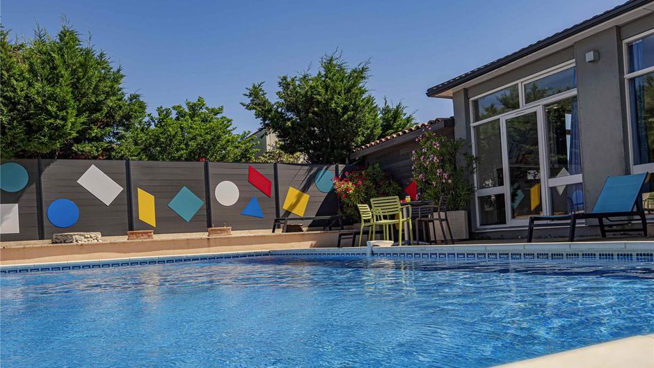 Greet Hotel Marseille Provence Airport Pool