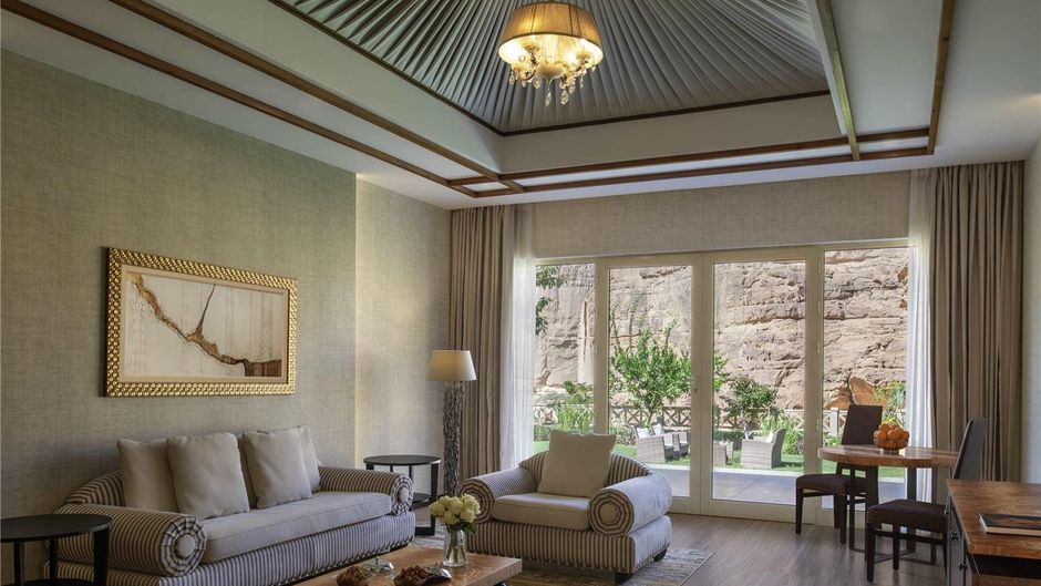 Shaden Resort Suite