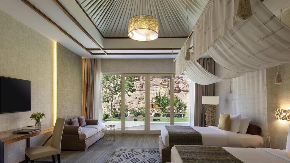 Shaden Resort Suite