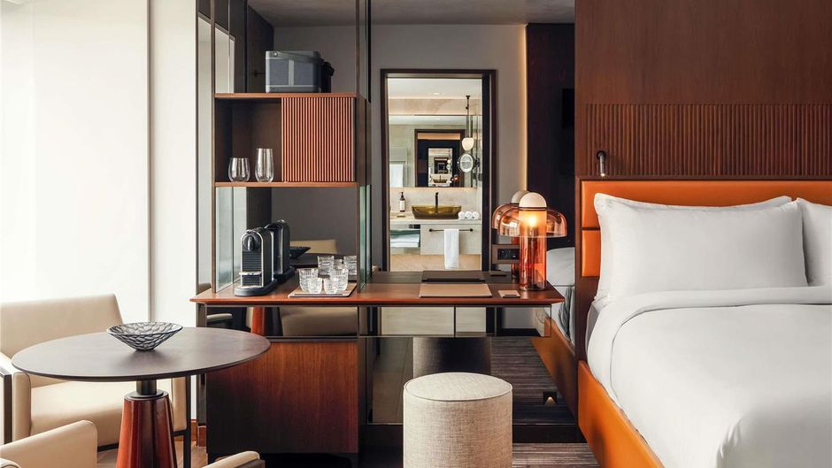 Fairmont Golden Prague Room