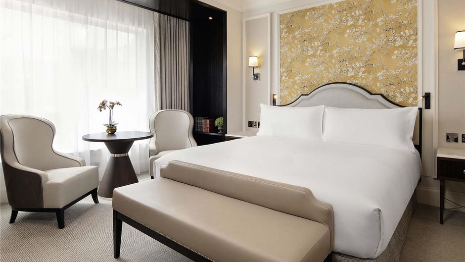 Fairmont Windsor Park Room