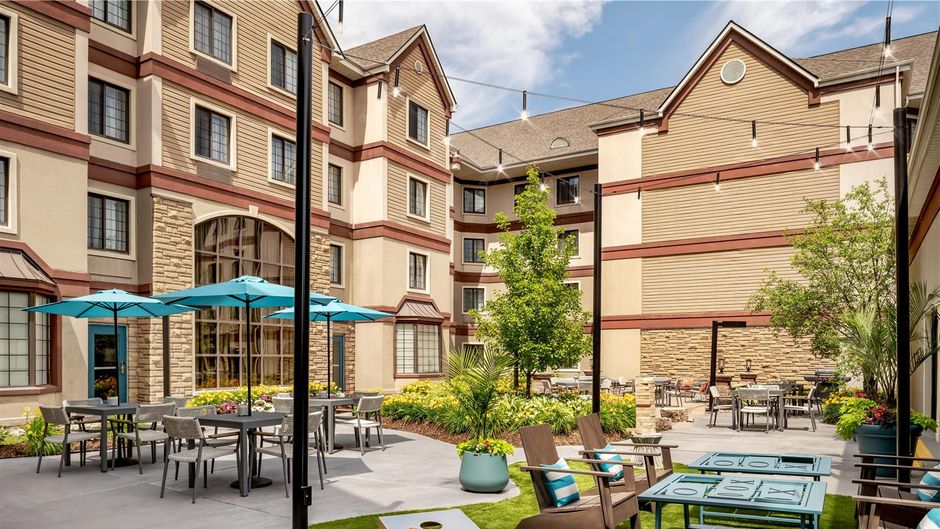 Sonesta ES Suites Toronto Markham Exterior