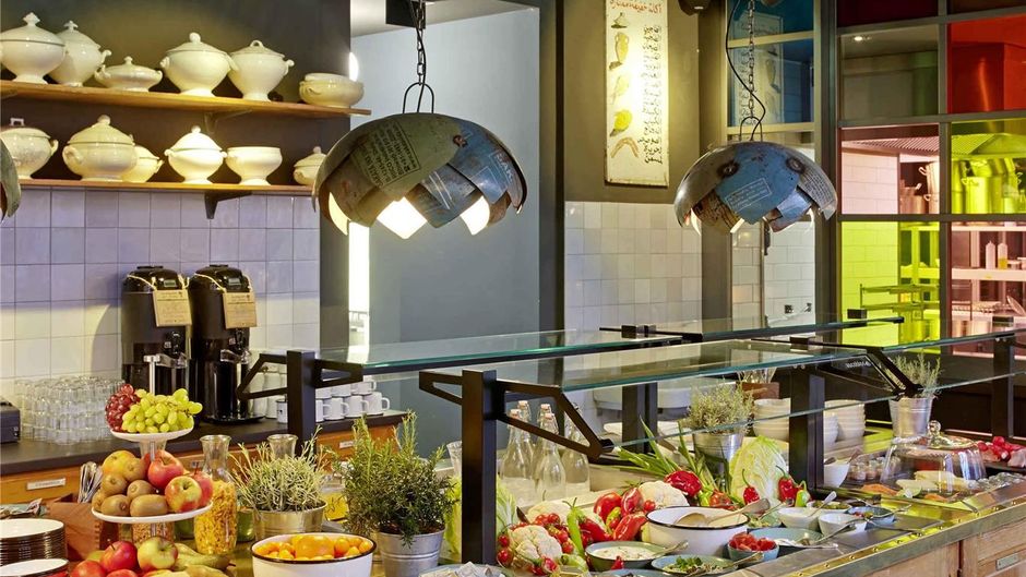 25hours Hotel Altes Hafenamt Restaurant