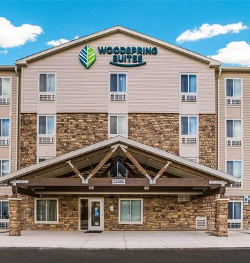 WoodSpring Suites Detroit Madison Height