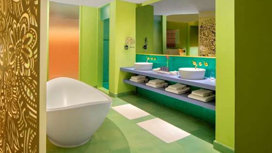 Hotel Symphony Style Room