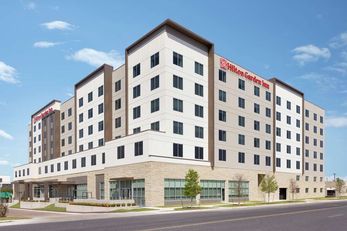 Hilton Garden Inn North-Near the Domain