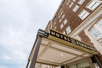 Hotel Elkhart, Tapestry Collection
