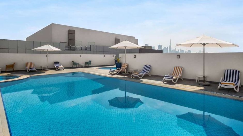 La Quinta by Wyndham Dubai Jumeirah Pool