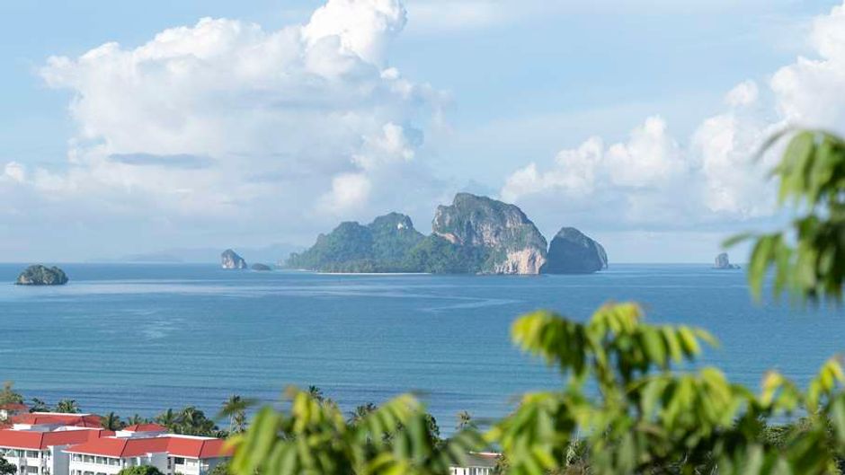 Avani Ao Nang Cliff Krabi Resort Exterior