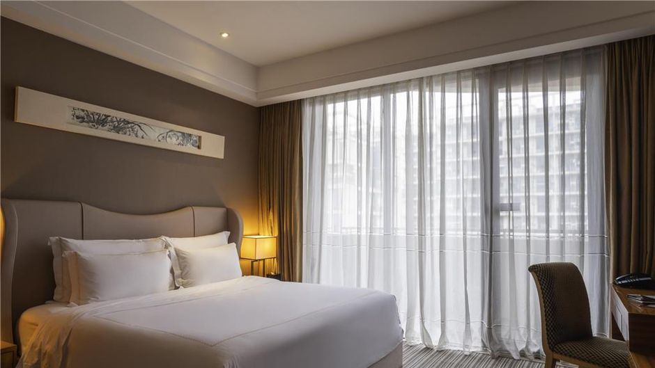 Pullman Foshan Shunde Hotel Room