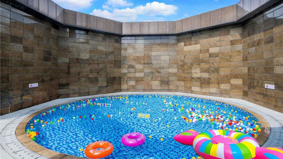 Pullman Foshan Shunde Hotel Pool