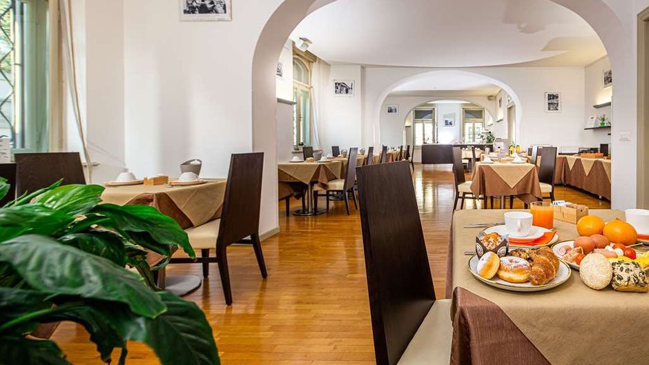 Europalace Hotel-BW Signature Collection Restaurant