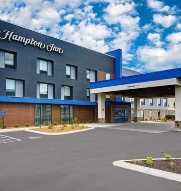 Hampton Inn Cave City