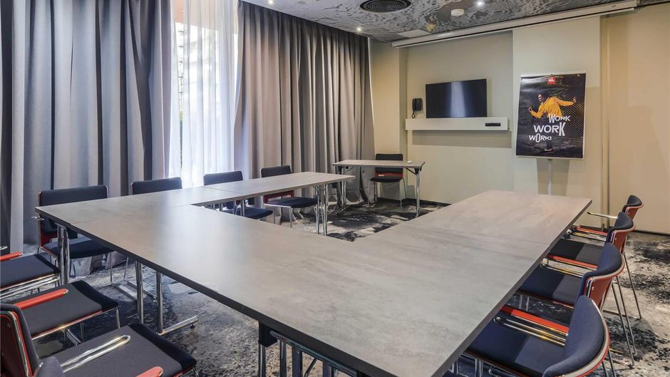 Ibis Bucharest Politehnica Meeting