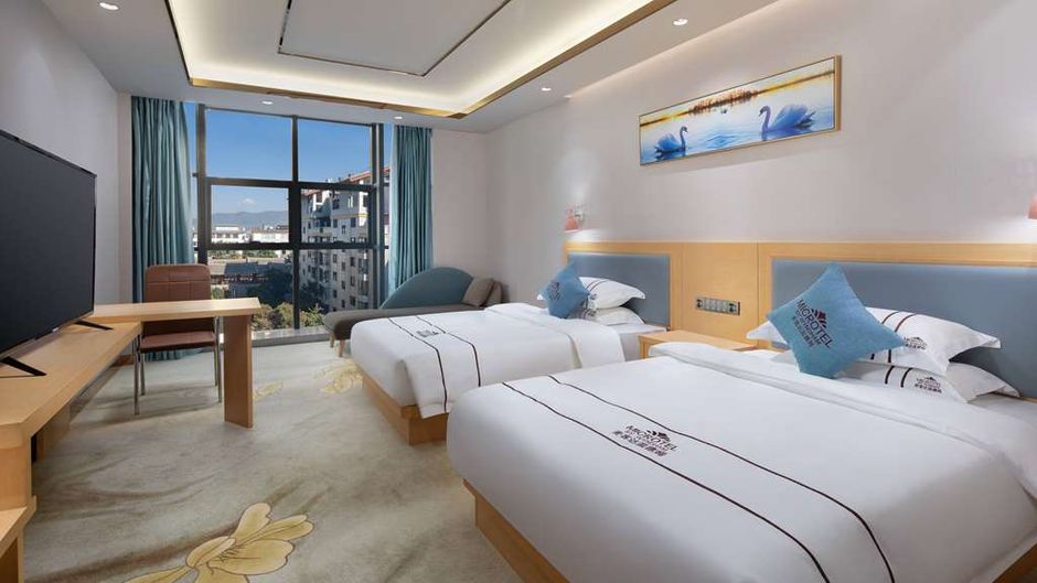 Microtel by Wyndham Lijiang Room