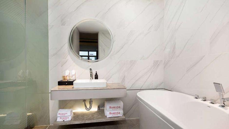 Ramada by Wyndham Xi'an Chanba Suite