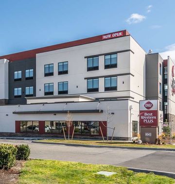 Best Western Plus South Tacoma Hotel