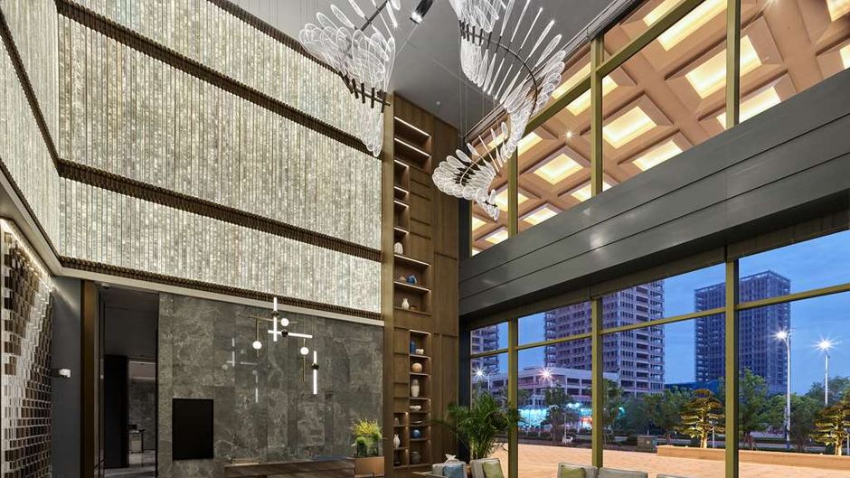 DoubleTree by Hilton Qidong Lobby
