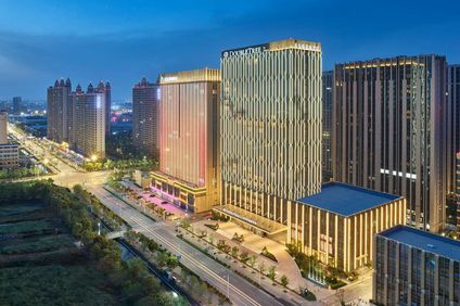 DoubleTree by Hilton Qidong
