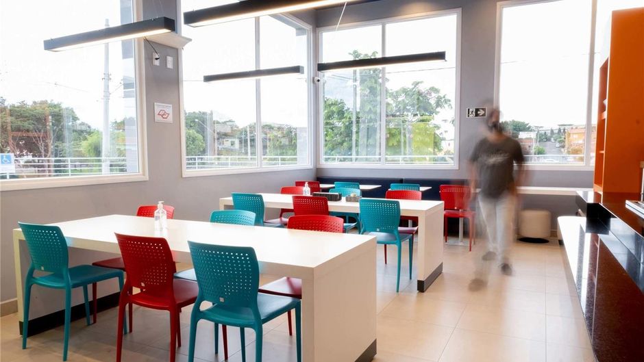 Ibis Budget Leme SP Restaurant