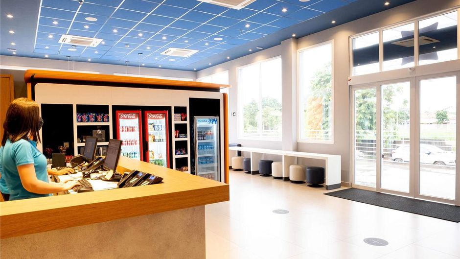Ibis Budget Leme SP Exterior